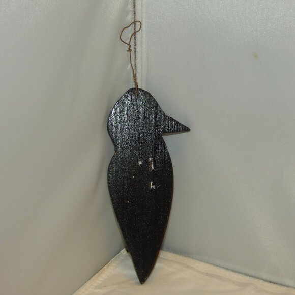 Wooden crow ornament - Picture 4 of 4